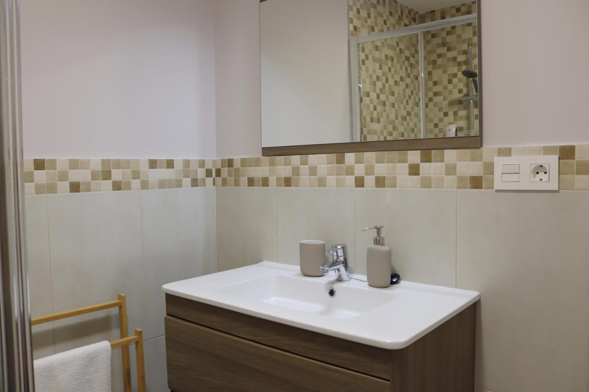 Jomar Apartamento En El Centro De Coruna А-Корунья Екстер'єр фото
